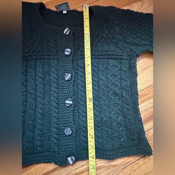 Carraig Donn Ireland Dark Green Pure New Wool Knit Buttoned Cardigan Sweater Top - Picture 7 of 9